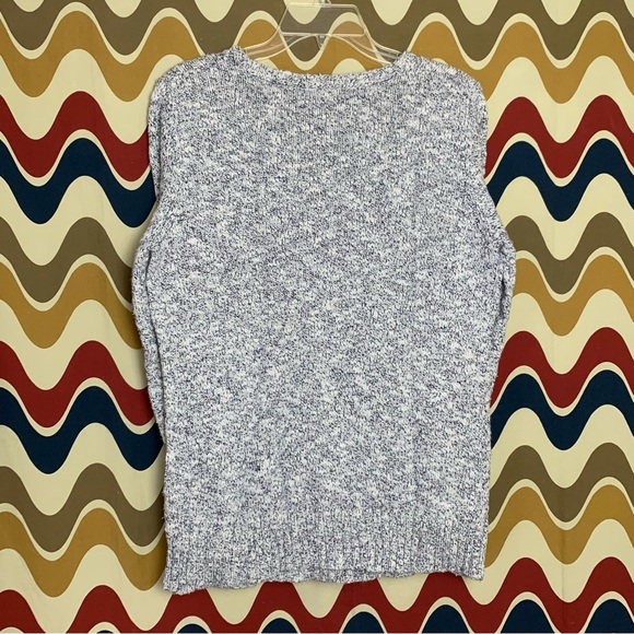 Eddie Bauer Knit Sweater size medium GUC - Picture 2 of 5